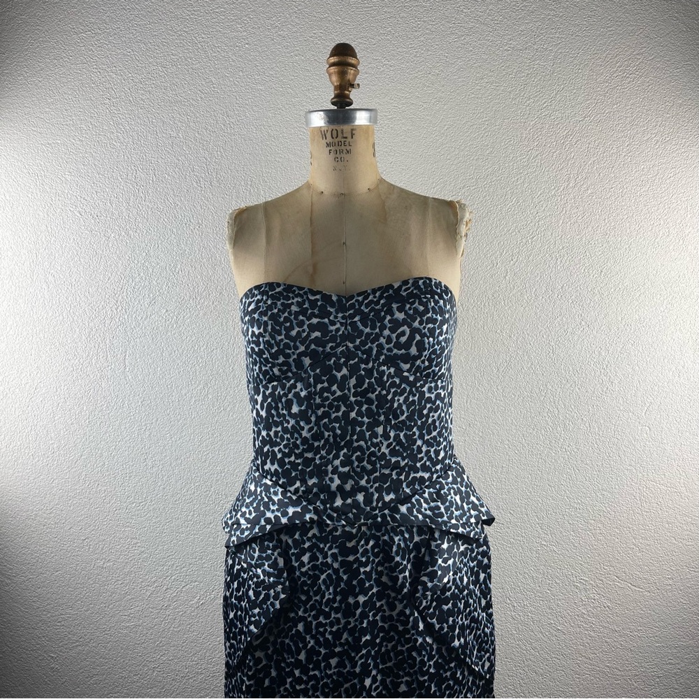 BCBGeneration l 8 Satin Animal Leopard Boned Strapless Sweetheart Peplum Dress
